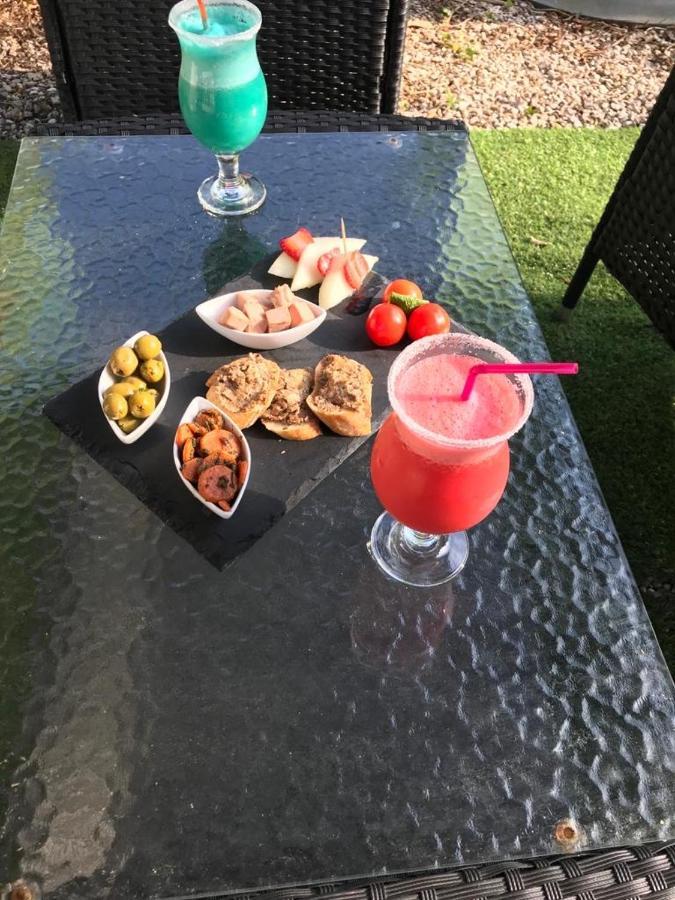 Human Hotel Restaurant Park Вилкроз Екстериор снимка