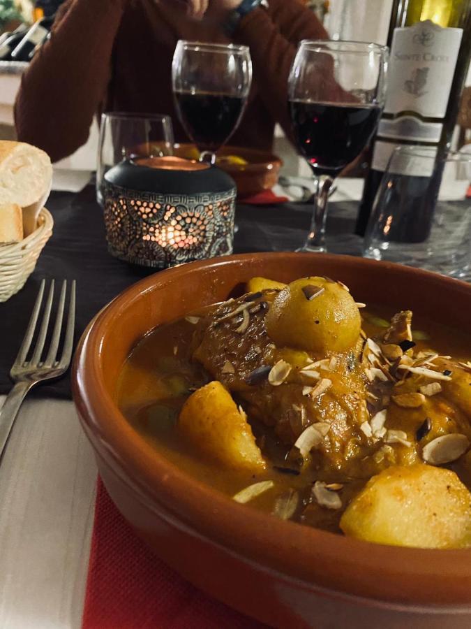 Human Hotel Restaurant Park Вилкроз Екстериор снимка